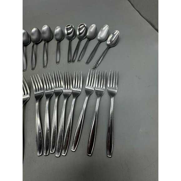 34-Piece Flatware serving Set forks spoons butter knifes dinning elegant READ - Picture 2 of 9